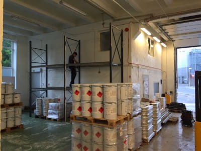 Development of a warehouse shelving system in a Teknos warehouse 4